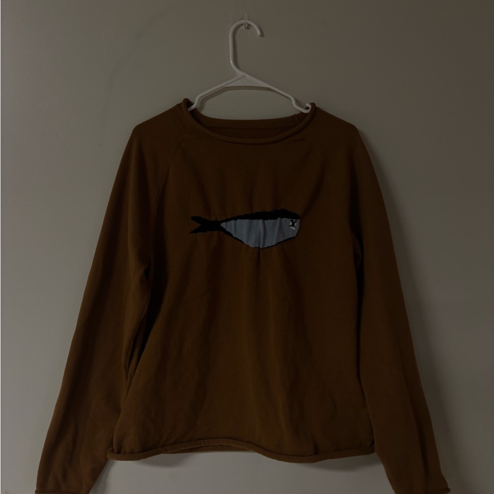 Brown Sweatshirt with Fish Graphic